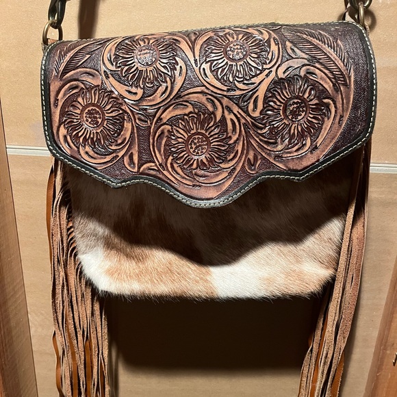 Myra Bag - Picture 1 of 4